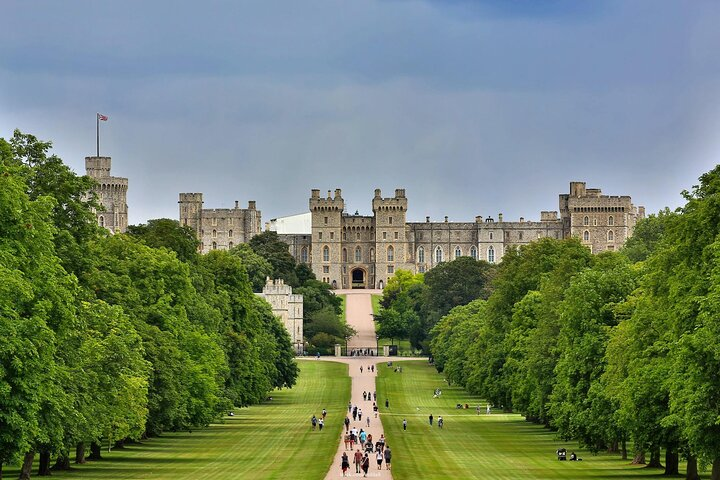 Windsor Castle & Eton Town: Private Full-Day Walking Tour - Photo 1 of 8